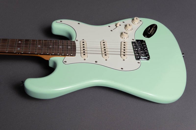 SURF GREEN