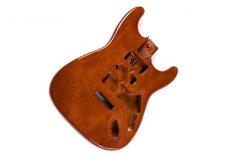 CUERPO STRATOCASTER DE CAOBA ACABADO ANTIQUE TINT