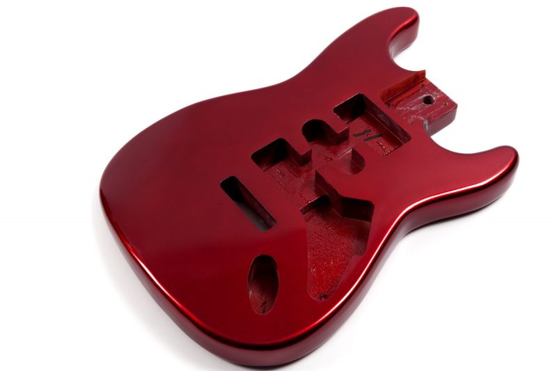 CUERPO STRATOCASTER DE TILO ROJO METALIZADO