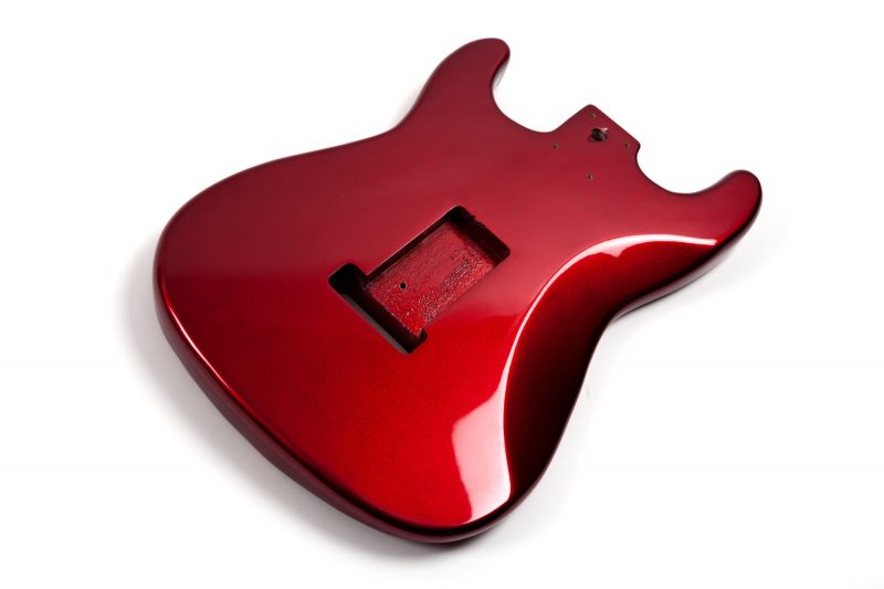 CUERPO STRATOCASTER DE TILO ROJO METALIZADO