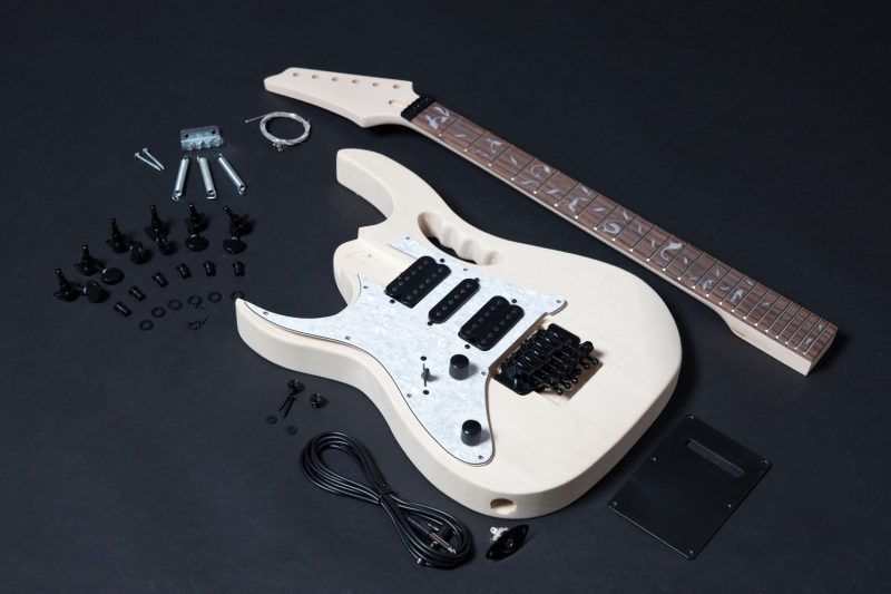 KIT DIY GUITARRA ELECTRICA JEM DE TILO ZURDO