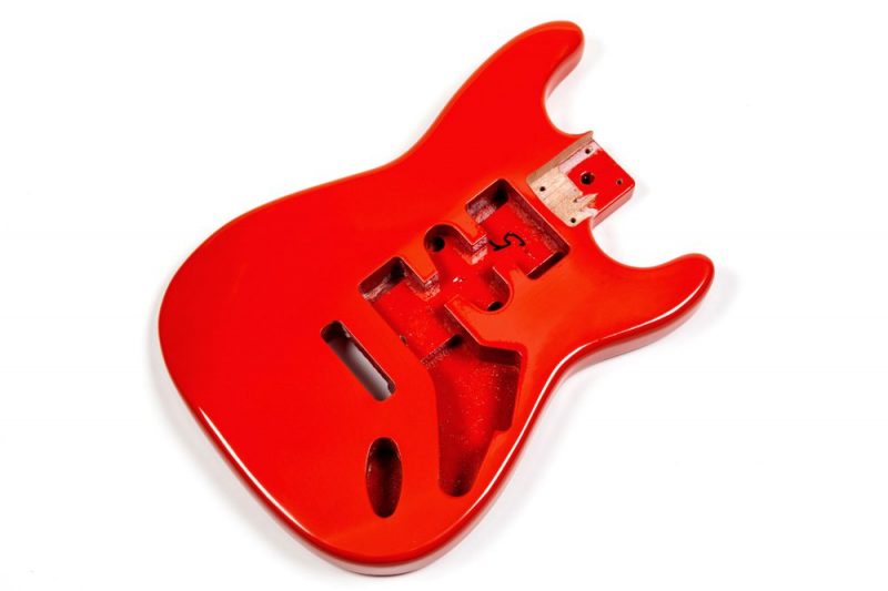 CUERPO STRATOCASTER DE CAOBA ROJO