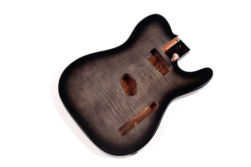 CUERPO TELECASTER DE CAOBA CON TAPA DE ARCE FLAMEADO NEGRO SUNBURST