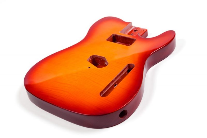 CUERPO TELECASTER DE CAOBA CON TAPA DE ARCE FLAMEADO MIEL SUNBURST