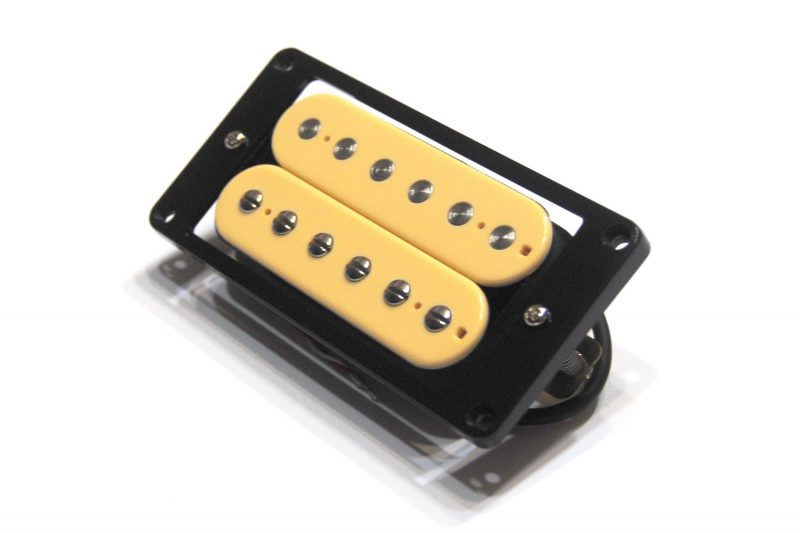 PASTILLAS ARTEC MACHING HUMBUCKER CON POLOS AJUSTABLES CREMA
