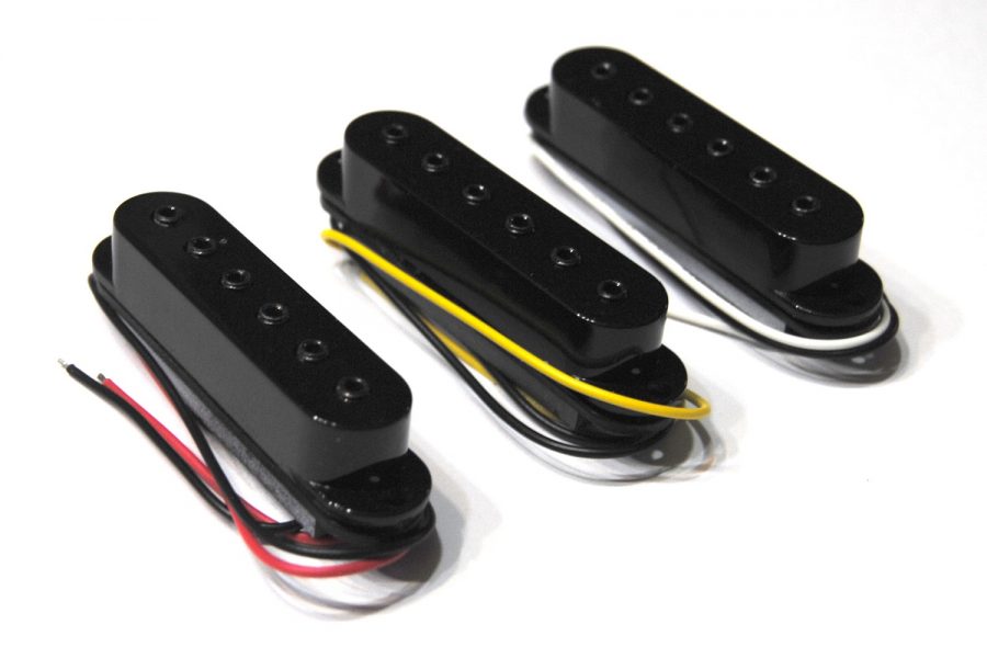BLACK ARTEC MACHING HEXAGONAL POLES SINGLE COIL PICKUPS