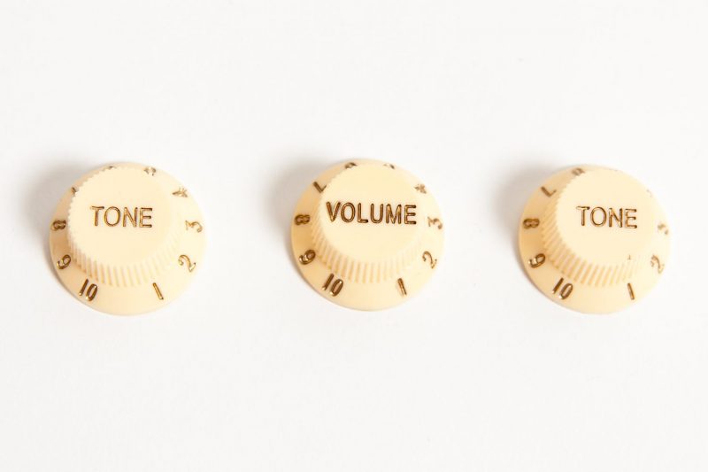 CREAM STRATOCASTER KNOBS