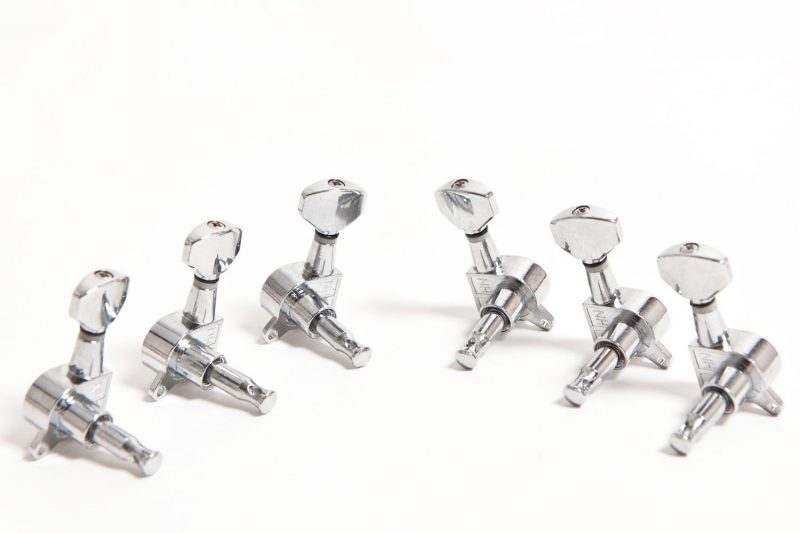 CLAVIJAS MH 04 CROMADAS