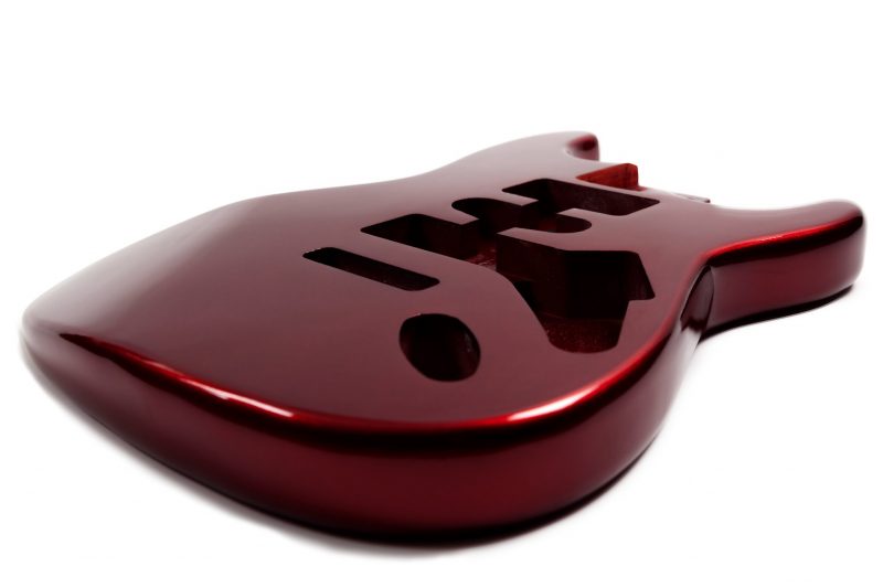 CUERPO STRATOCASTER DE TILO ROJO METALIZADO