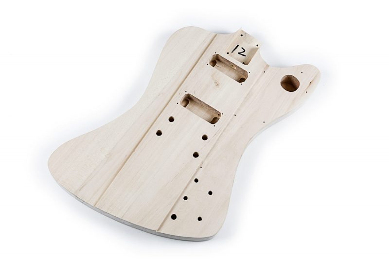 CUERPO FIREBIRD DE TILO