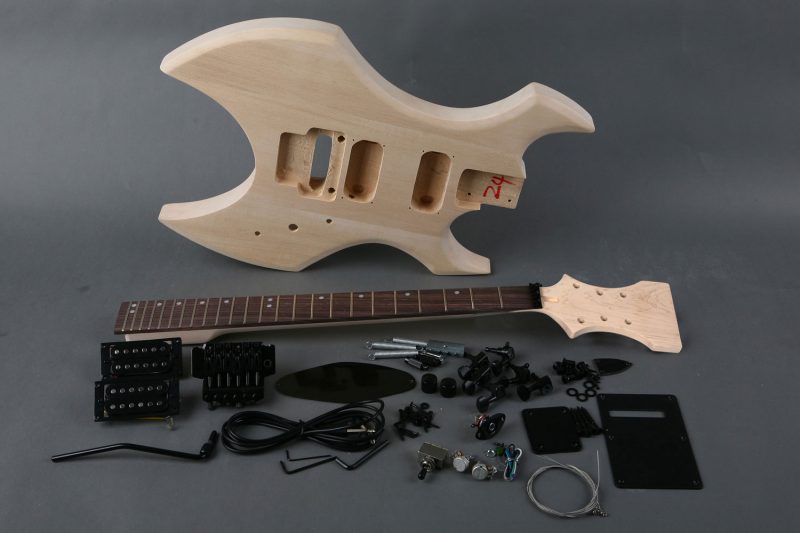 BASSWOOD AX ELECTRIC GUITAR DIY KIT