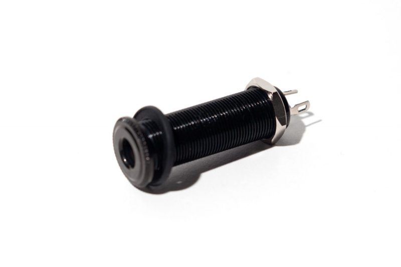 CONECTOR JACK HEMBRA ESTEREO CILINDRICO NEGRO