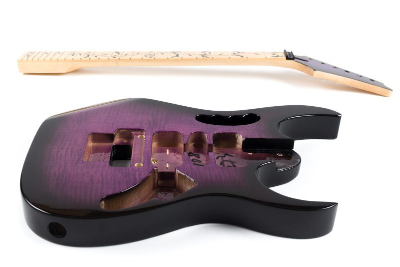 KIT DIY GUITARRA ELECTRICA JEM DE TILO MORADO