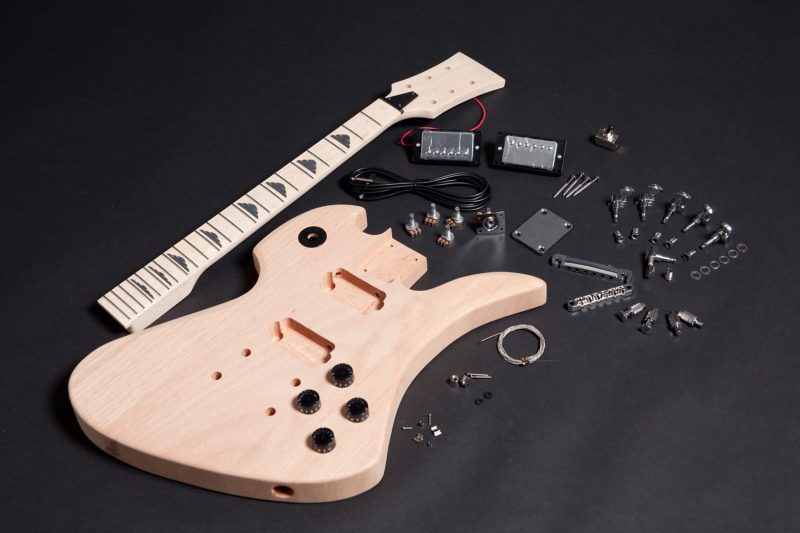 KIT DIY GUITARRA ELECTRICA MOCKINGBIRD CAOBA