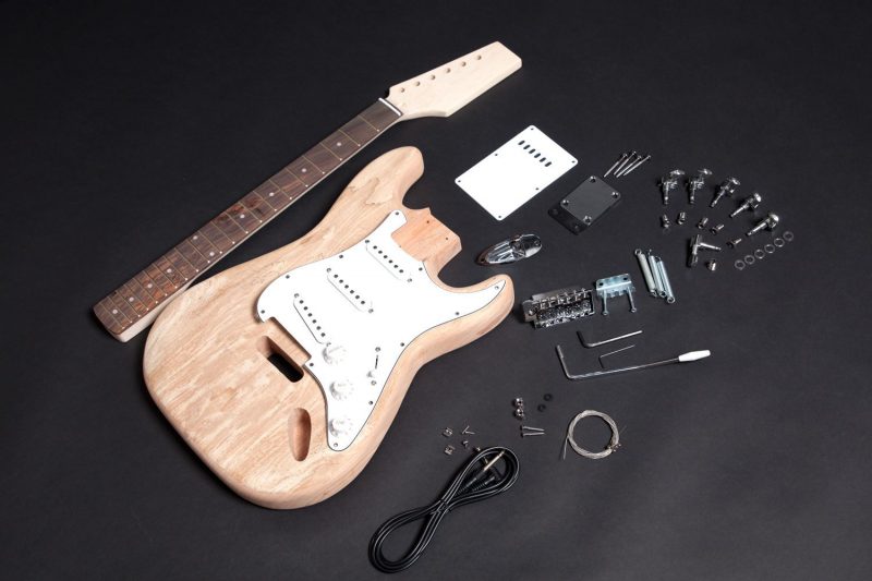 MAHOGANY WITH SPALTED MAPLE STRATOCASTER ELECTRIC GUITAR DIY KIT
