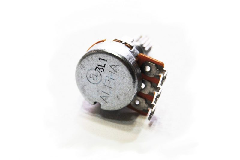 B250 ALPHA LONG SHAFT MINI  POTENTIOMETER