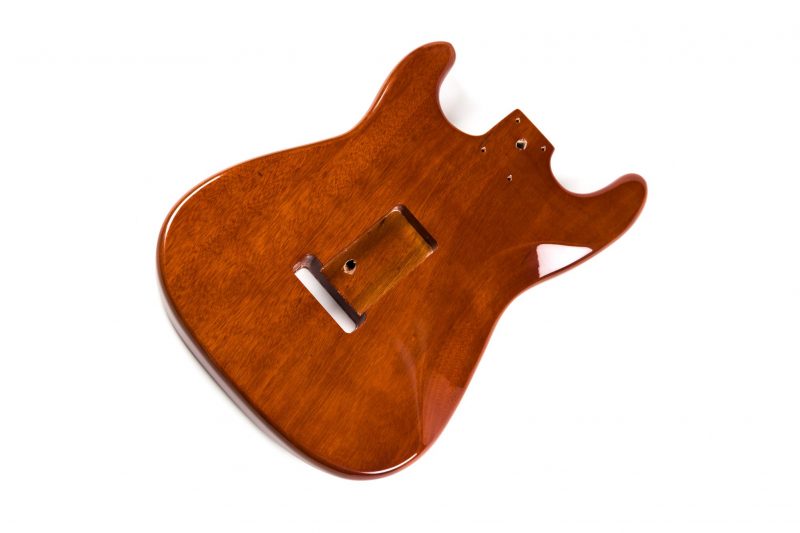 CUERPO STRATOCASTER DE CAOBA ACABADO ANTIQUE TINT