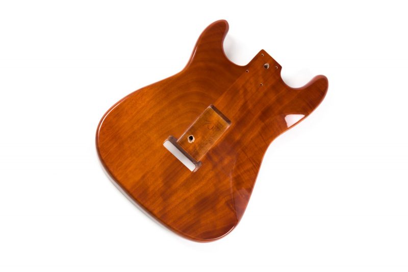 CUERPO STRATOCASTER DE CAOBA ACABADO HONEY BURST
