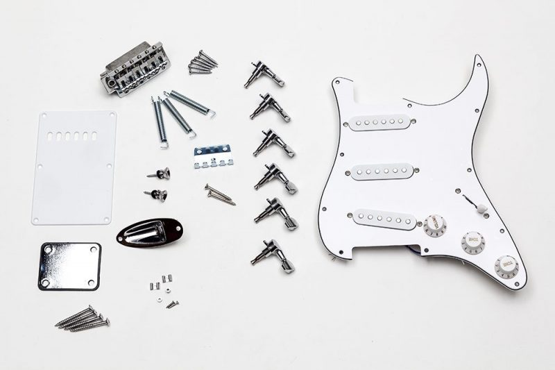 CHROME STRATOCASTER HARDWARE KIT