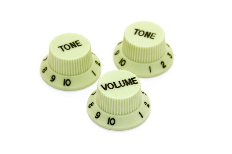 MINT GREEN STRATOCASTER KNOBS