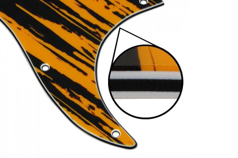 PICKGUARD STRATOCASTER SSS TAWNY STRIPE
