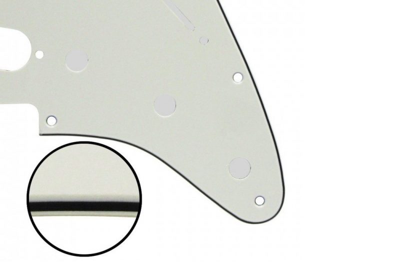 PICKGUARD STRATOCASTER SSS BLANCO VINTAGE 3 CAPAS