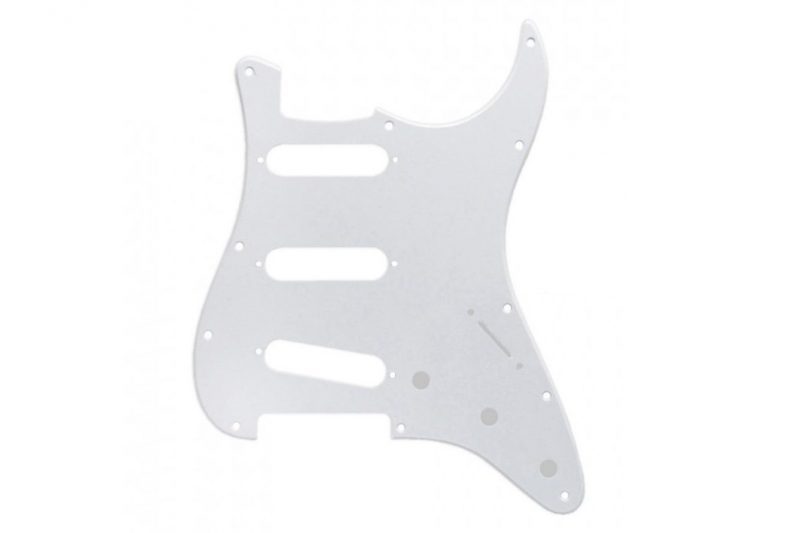 PICKGUARD STRATOCASTER SSS BLANCO 1 CAPA