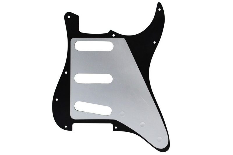 PICKGUARD STRATOCASTER SSS ZURDO NEGRO 3 CAPAS