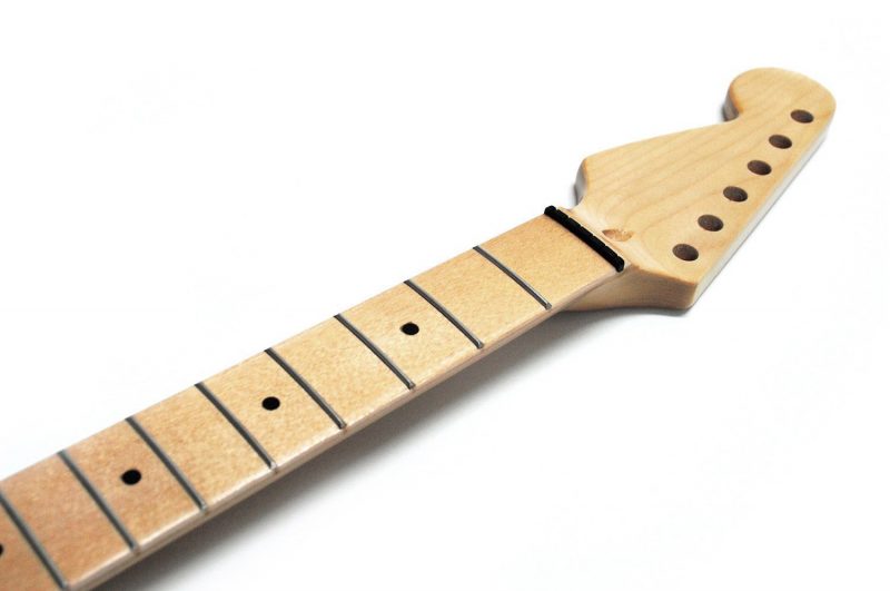 CLEAR GLOSS MAPLE REVERSED 22 FRETS STRATOCASTER NECK