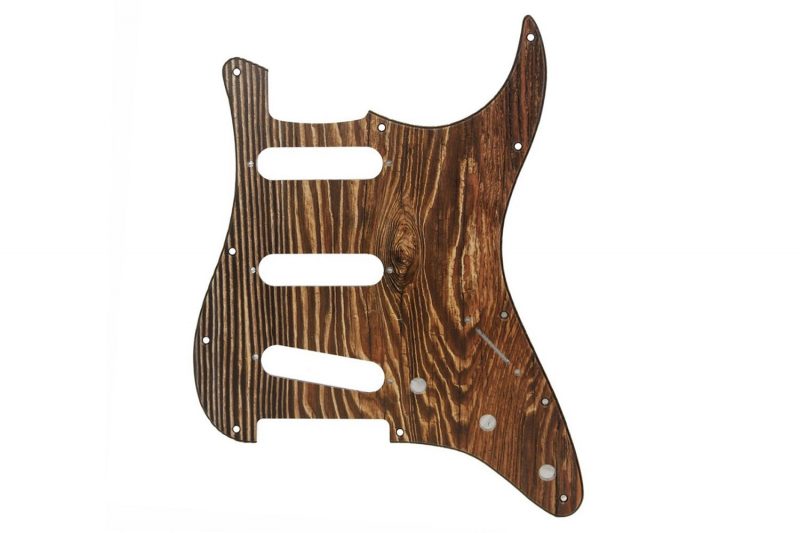 PICKGUARD STRATOCASTER SSS IMITACION MADERA