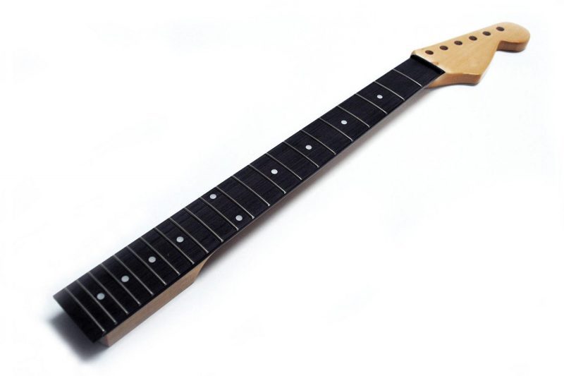 MASTIL STRATOCASTER DE ARCE Y  ÉBANO 22 TRASTES CLEAR GLOSS