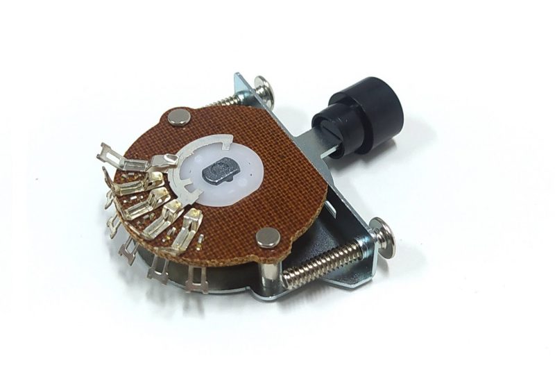 SELECTOR DE PASTILLAS ESTILO FENDER 4 POSICIONES TIP TELECASTER NEGRO