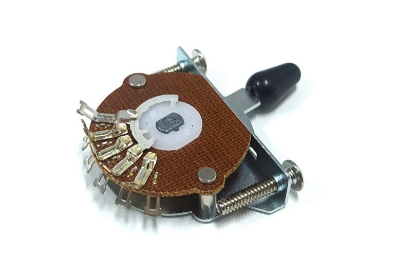 SELECTOR DE PASTILLAS ESTILO FENDER 4 POSICIONES TIP NEGRO