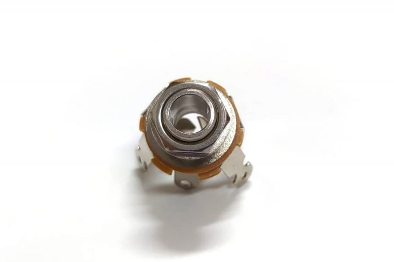 CHROME FEMALE STEREO JACK CONNECTOR