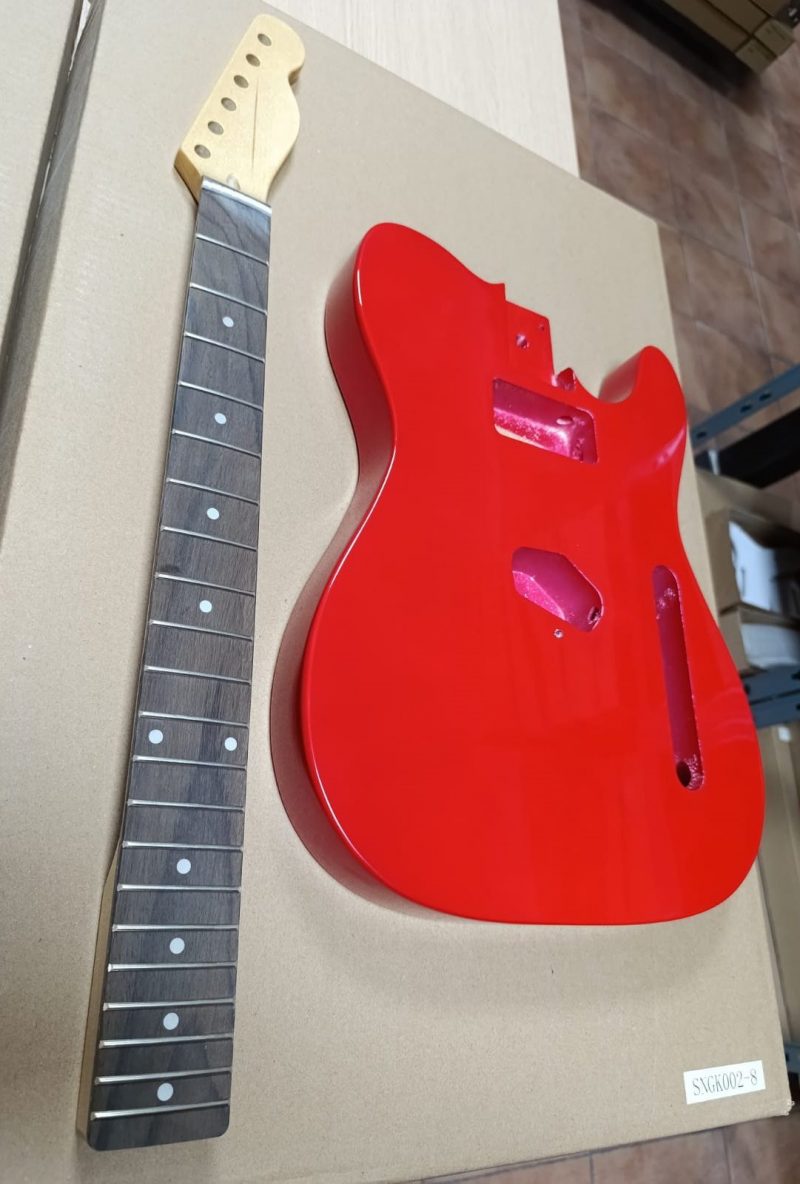 SET TELECASTER DE TILO ROJO