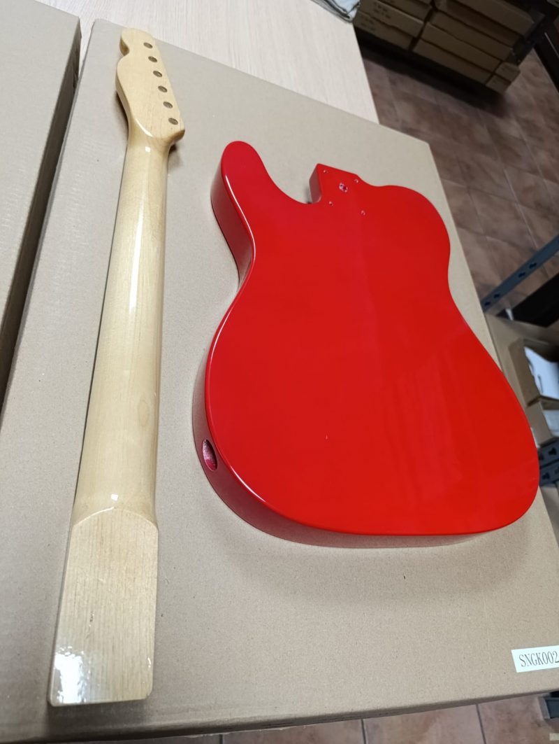 SET TELECASTER DE TILO ROJO