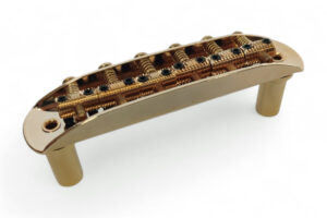 Puente LB050 Jaguar Jazzmaster dorado 3